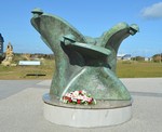canadian d day statue