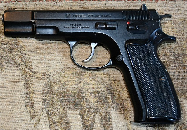 CZ75 left