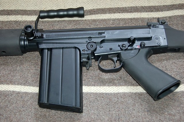 FAL Grip