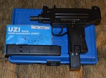 uzi pistol 2