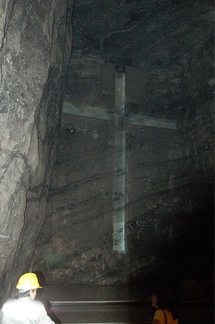 salt cathedral main cross